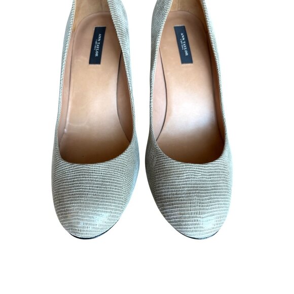 Ann Taylor Pumps‎ Size 9 Dress Heels Shoes Taupe Textured Neutral Career Stacked - Picture 5 of 9